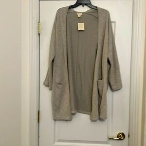 NWT—DONNI LONG RIBBED CARDIGAN. 3/4 QUARTER SLEEVES WITH FRONT POCKETS. OSFA